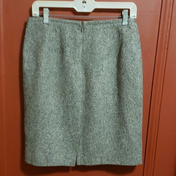 Tweed Gray Skirt Size 13 - Picture 9 of 13